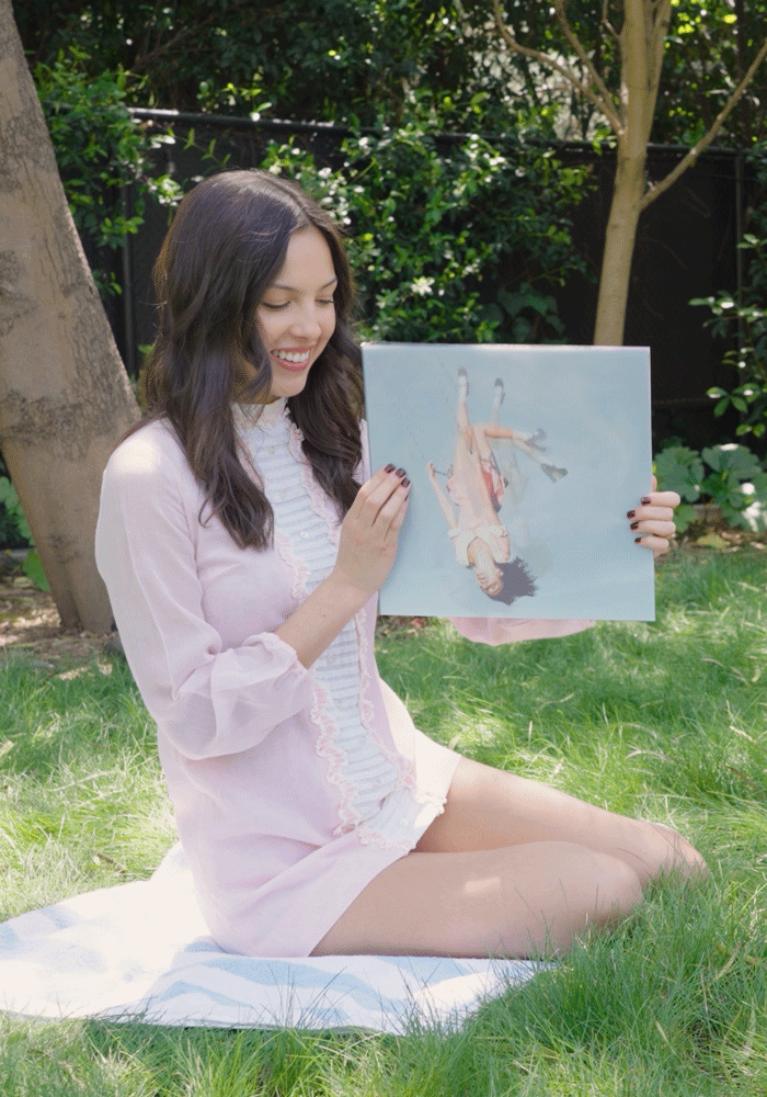 Olivia Rodrigo - you seem pretty sad for a girl so in love - apple music exclusive 'feminine intuition' lenticular - Vinyle Couleur