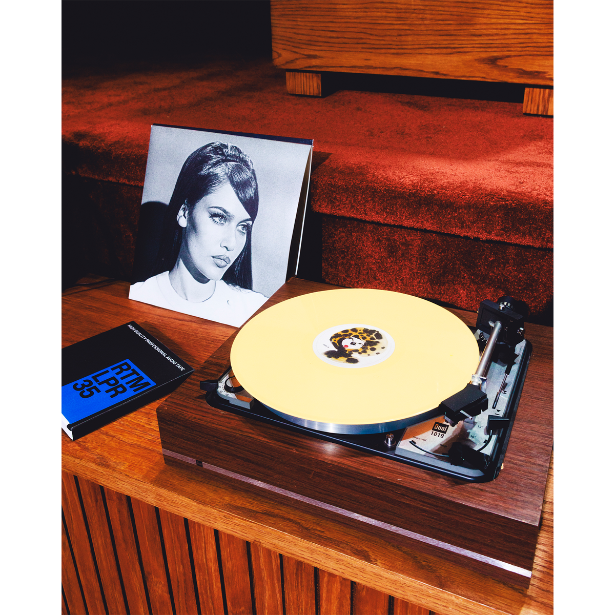 Sienna Spiro - Visitor (Deluxe Unplugged) - Vinyle Jaune
